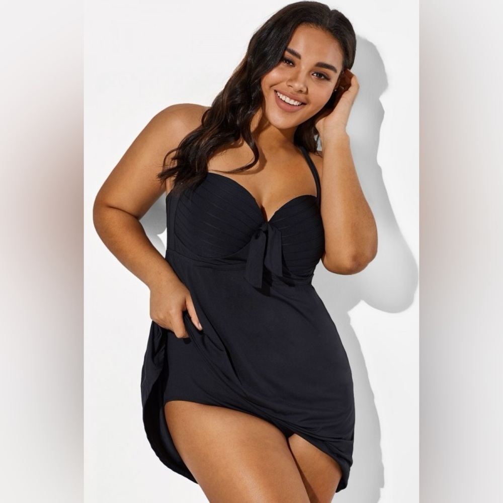 ◾️Meet.Curve Black Bow Classic Halter Swimdress
